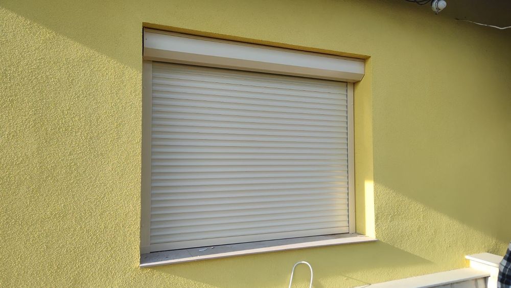 Ремонт на ПВЦ и Алуминиеви ролетни щори