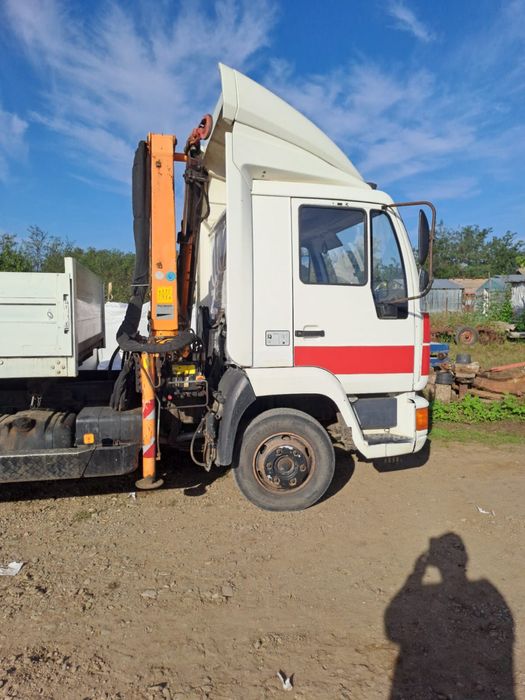Vand MAN 8.163 cu macara