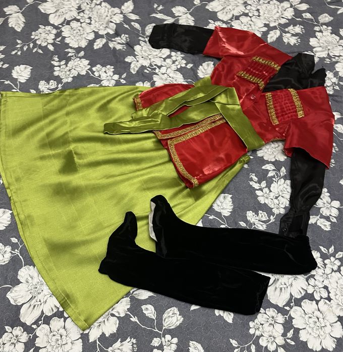 Продам национальный костюм