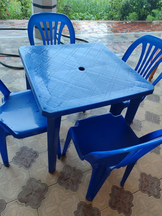 Stol stul. 4 ta komplekt bor