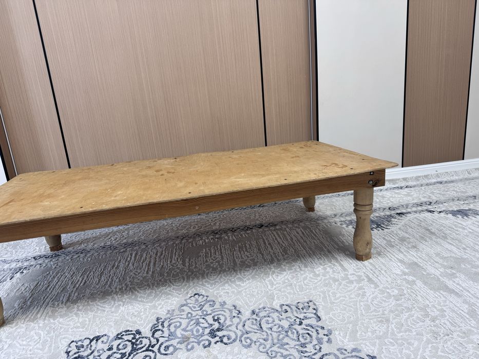 Жер стол жағдайы өте жақсы. 150/70 размерде. 6-8 адамға арналған!