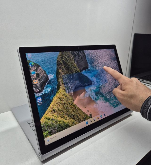 Surface book 3 Core i7/GTX 1650