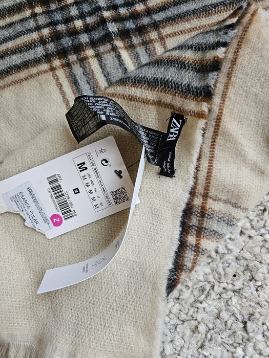 Fular / esarfa / sal Zara nou