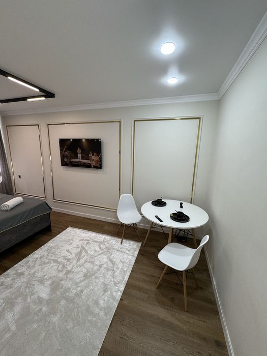 SADO LUX  посуточно и по часам