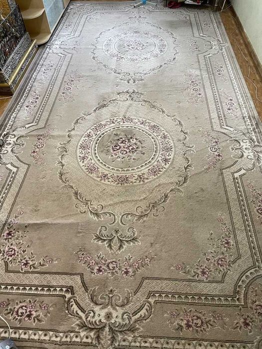 Продам ковер для зала