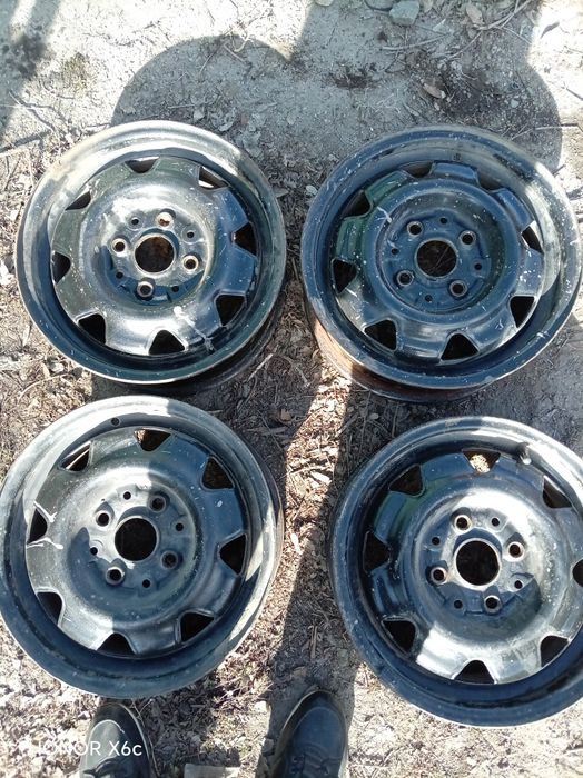 Продам железные диски от Ауди