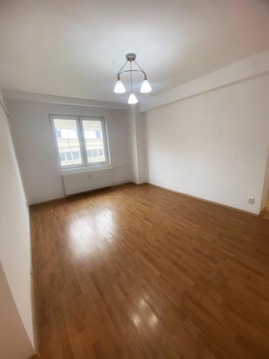 Apartament 3 camere