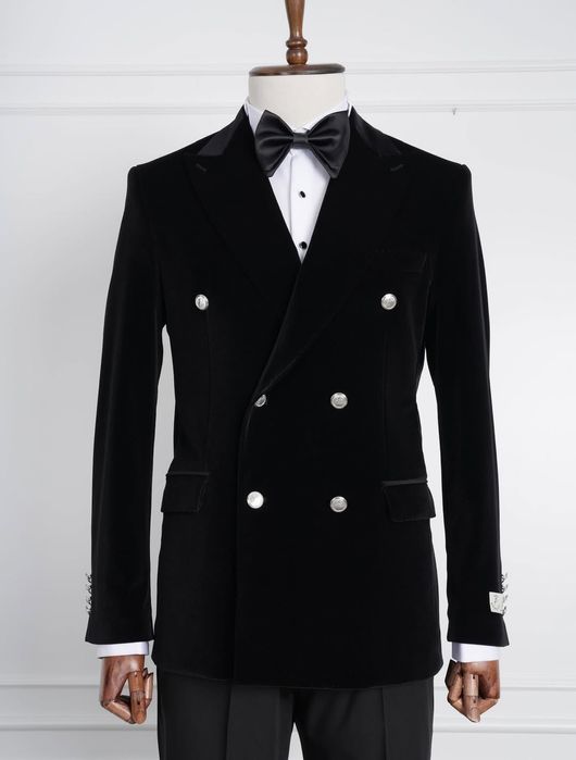 Prakat kostyum smoking