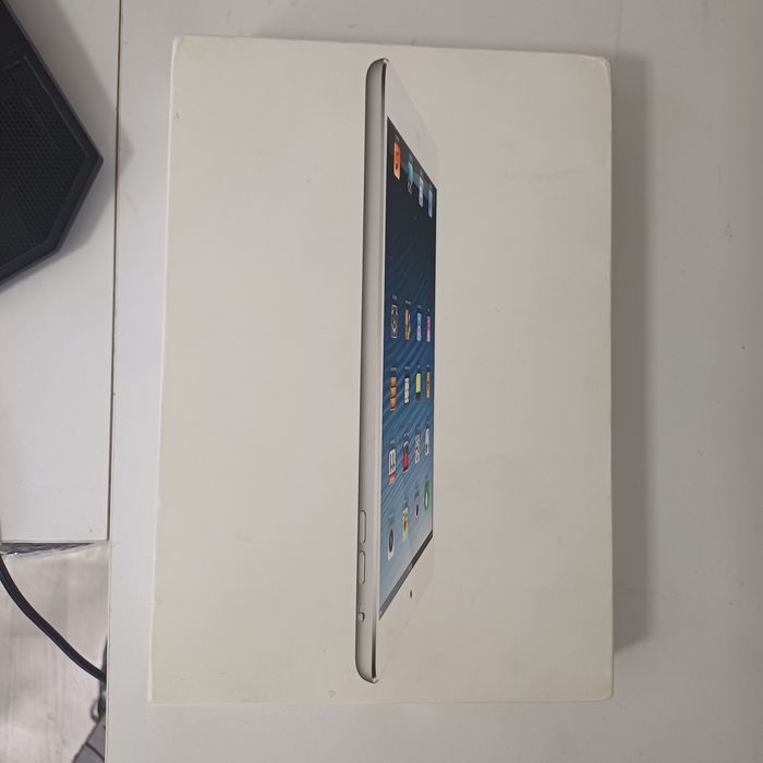 Ipad mini karopka dakment aybibyoq holadi yahsh holata sms yozmen tel