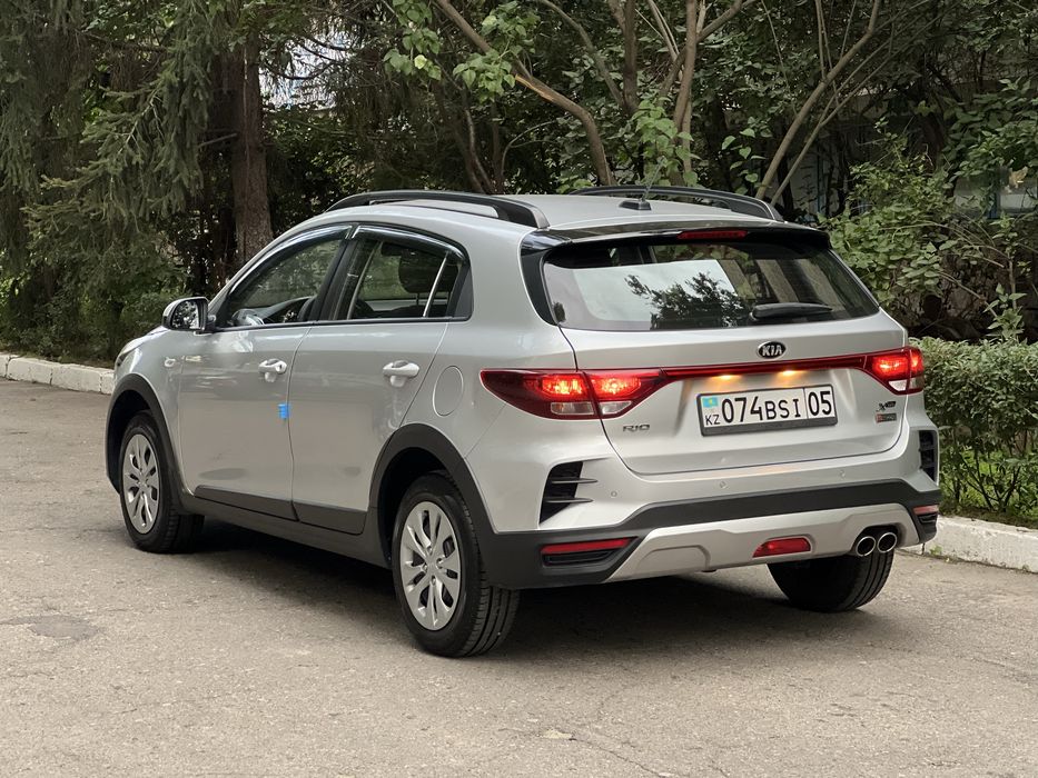 Kia Rio X line 2021 год