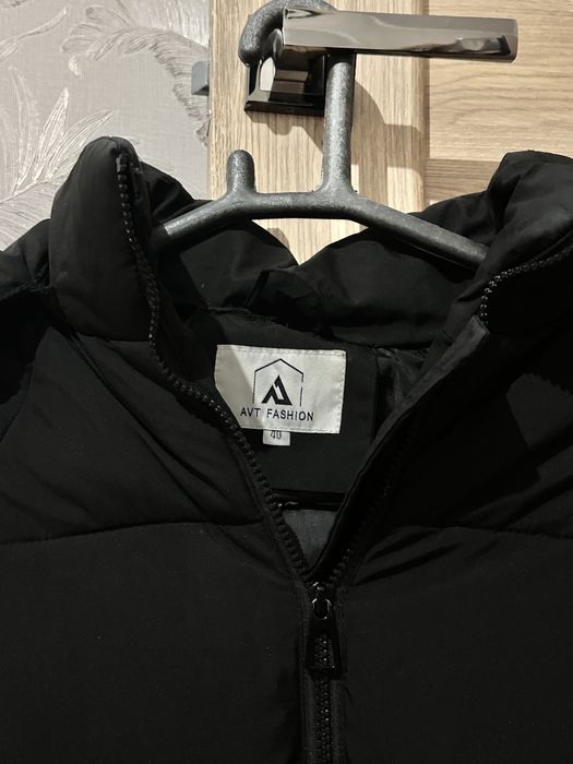 продам куртку демисезонную