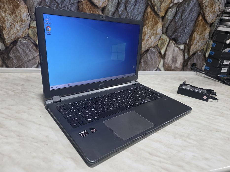 Тоникй ноутбук Acer