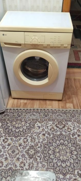 Продам стиральную машину б/у