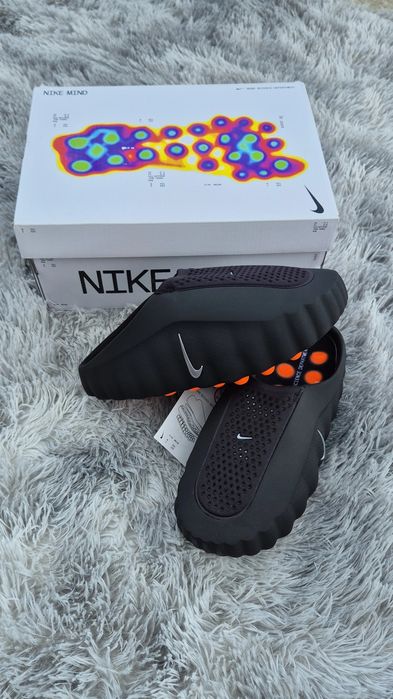 Nike Mind 001 Black Chrome 42.5