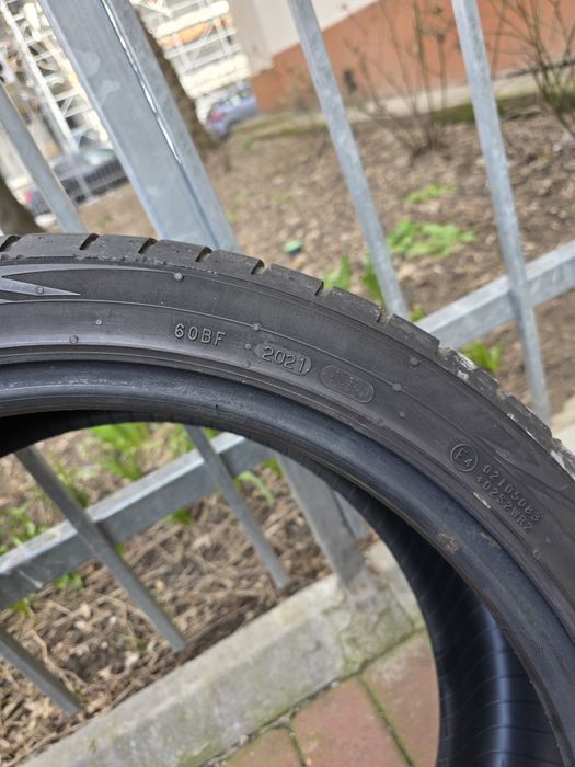 3 Anvelope Nokian Powerproof 225 40 R18