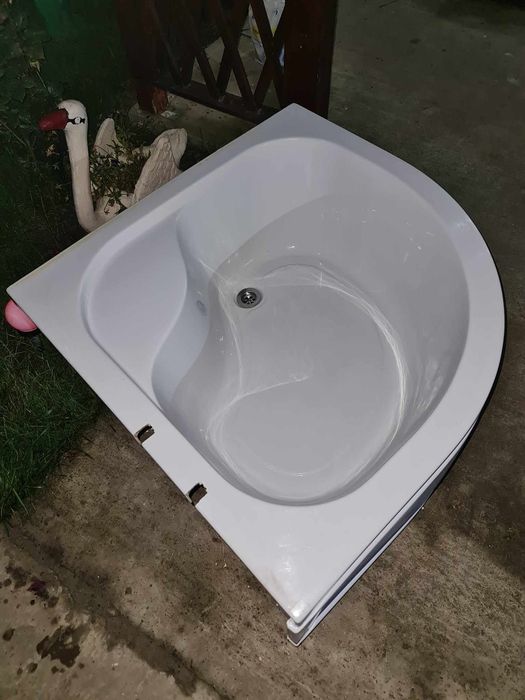 Vând cabina dus + cadita semirotunda ,pe dreapta, cadita inalta, 90 x