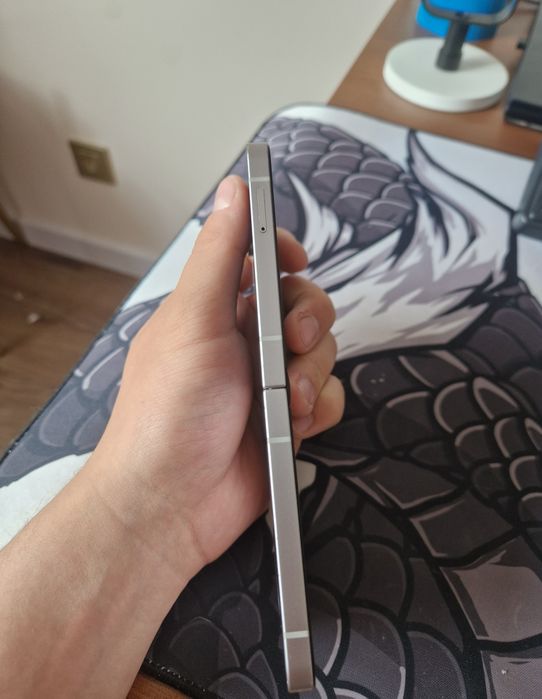 Samsung flip 6 12/256
