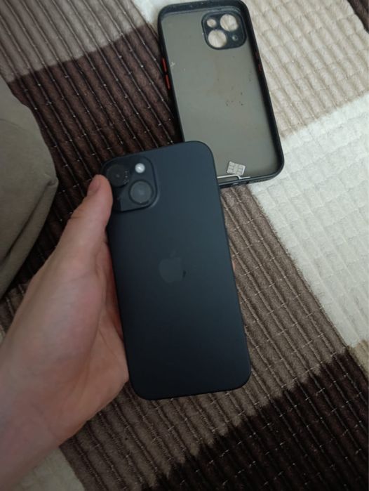 Продам iphone 15 128gb