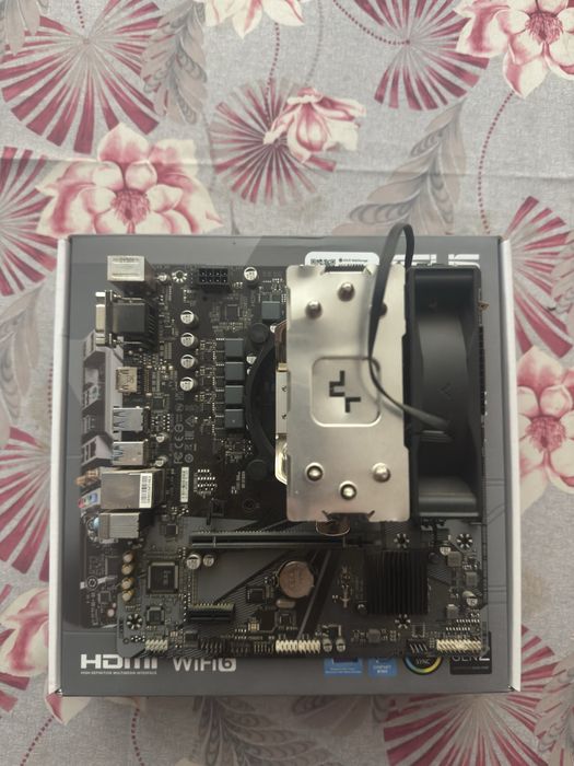 GIGABYTE H610M H DDR4 +I5-12400F