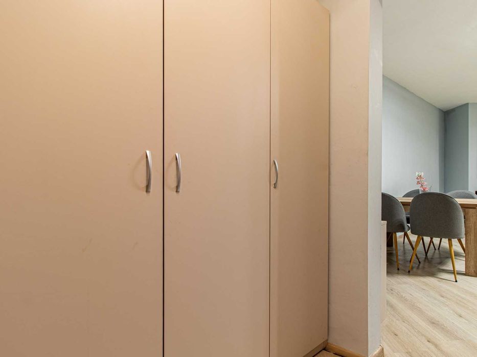 Дава се под наем Тристаен апартамент в София, Витоша - 106 кв.м за 700 € - Снимка #12