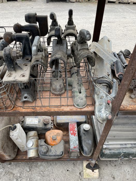 Лапи (джабки ) за тегличи , тегличи