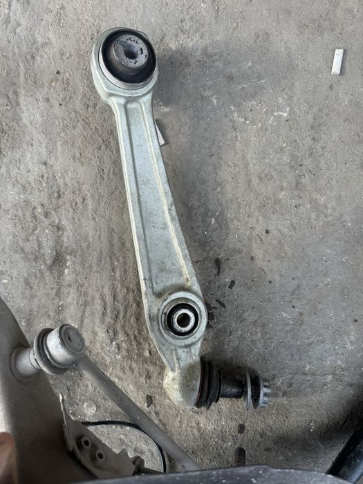 Предни шенкели бмв х5 ф15 х6 ф16 bmw x5 f15 x6 f16 шенкел преден