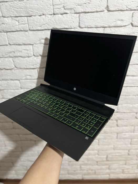 Игровой ноутбук HP, Ноутбук