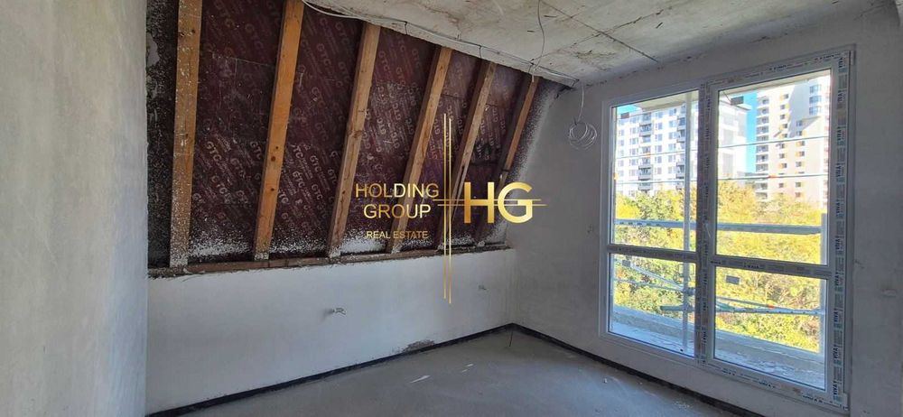 Продава се Четиристаен апартамент в Варна, Кайсиева градина - 105 кв.м за 1600 €/кв.м - Снимка #12