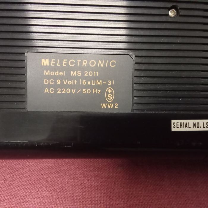 Radiocasetofon stereo Melectronic.