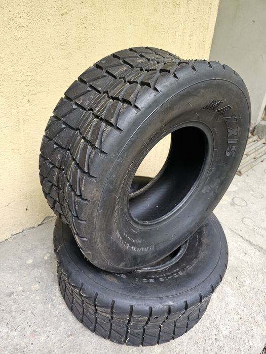 Cauciucuri ATV    25x10R12 de stradă