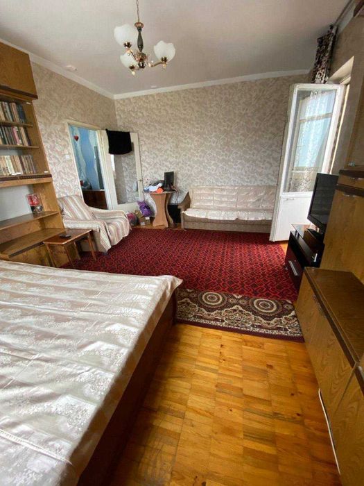Продается квартира.ЮНУСАБАД 4 1 КОМНАТНАЯ 5этаж 9 этажный дом