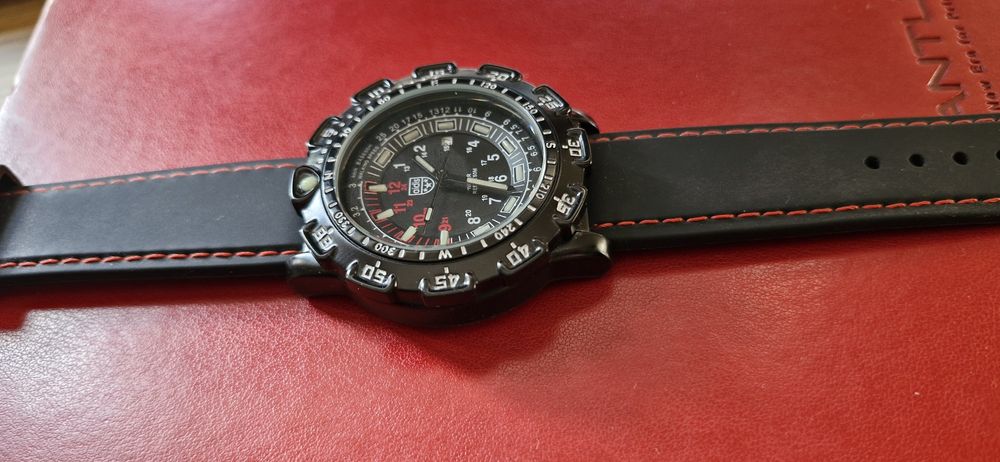 Мъжки кварцов часовник