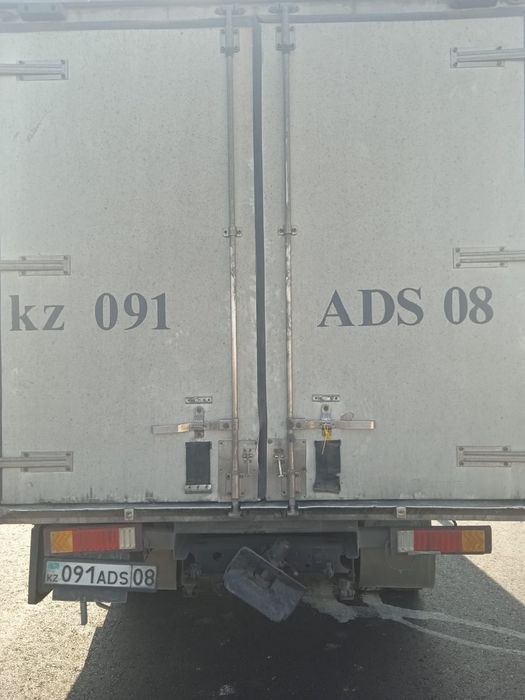 Грузовая машина продается