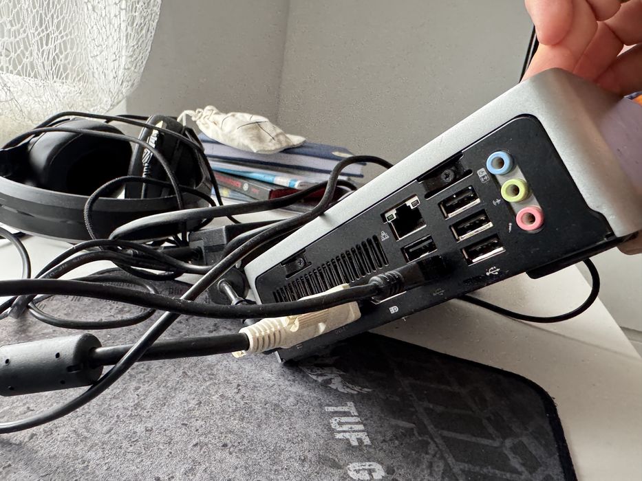 Mini Pc  Fujitsu Esprimo q900 Intel I3 2 GB Ddram 3 HDD 320 gb