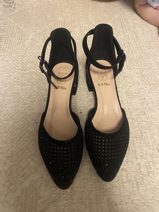 Туфли продам новые, самовывоз торг