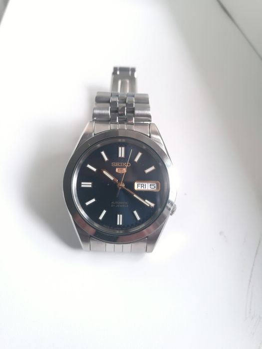 Продам часы Seiko 5