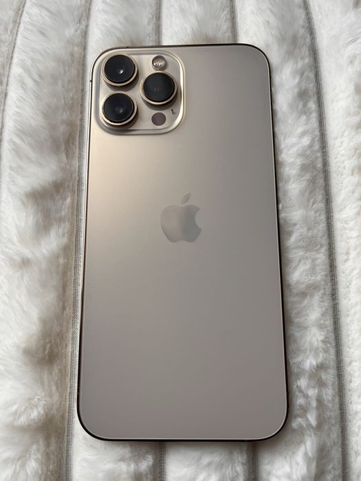 Iphone 13 pro max gold
