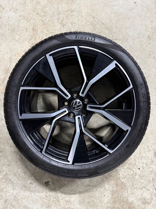 Jante originale VW Tiguan/Tayron R20 R-Line Leeds Anv Pirelli vara