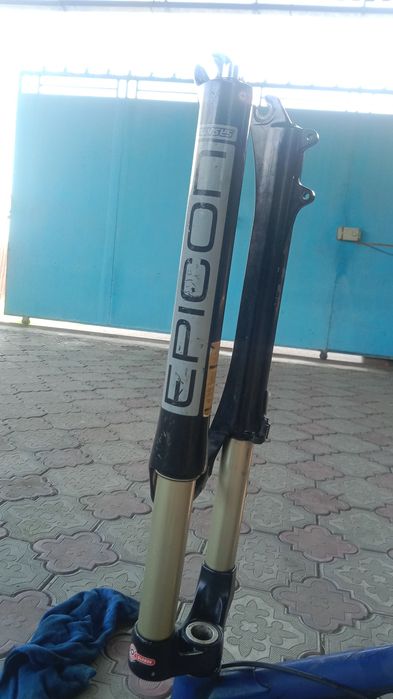 Вилка для велосипеда EPICON