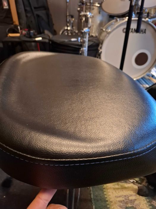 Scaun YAMAHA pentru tobe/pian