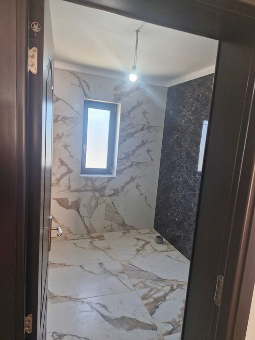 Casa parter Margineni