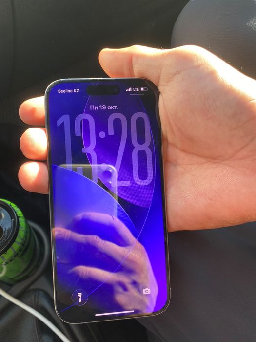 iPhone 15 pro идеальном состояние