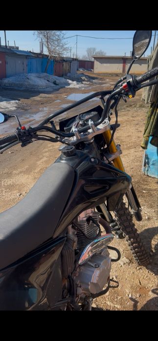 Мотоцикл SYCMCC 250