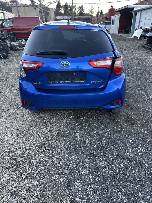 Toyota Yaris Тойота Ярис 2017г 1.5 hybrid 100кс  На части!