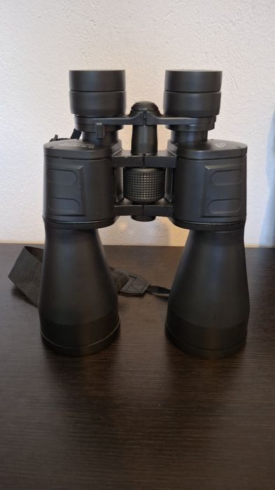 Бинокъл 10-30×60 ZOOM 52m/1000m at 10x