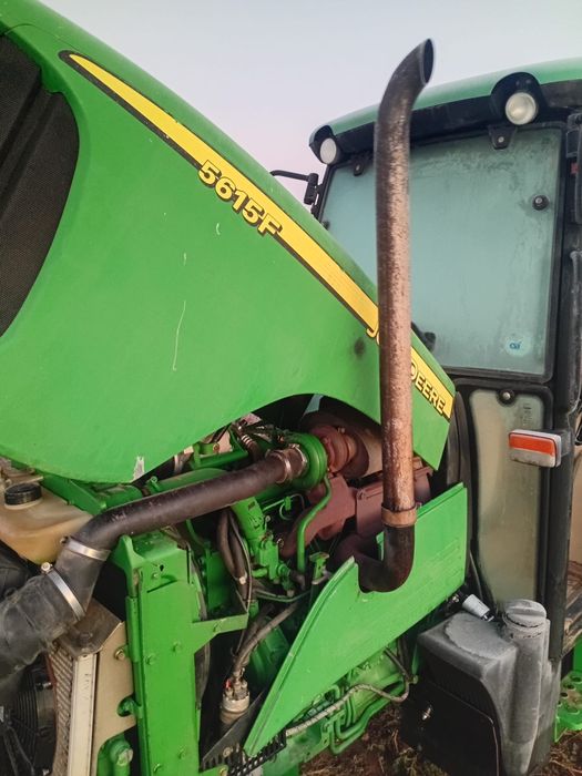 Vand tractor john deer 5615F