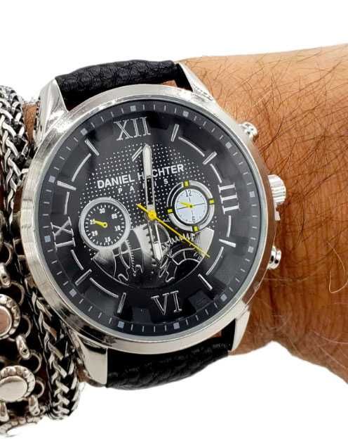 слаган само 1 път часовник на DANIEL HECHTER