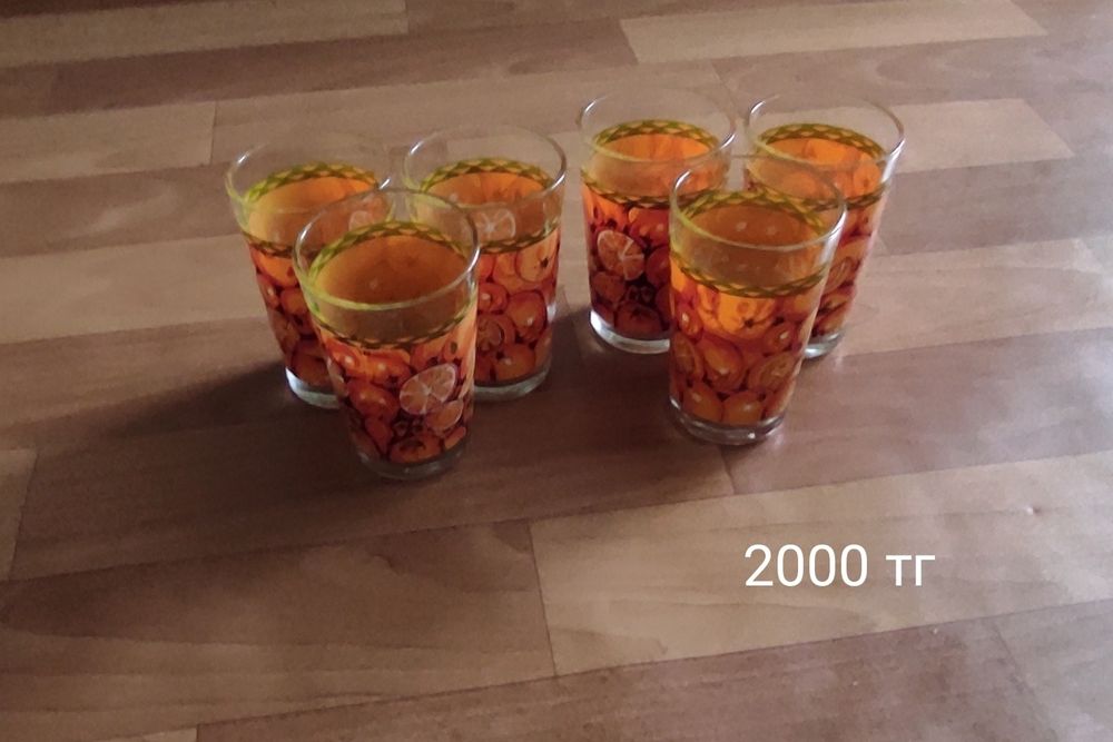 Продам креманки и рюмки.