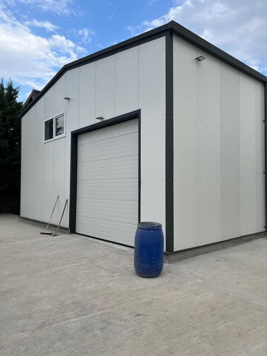 Hala de vânzarea sau închiriere