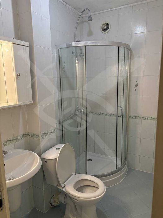 Дава се под наем Многостаен апартамент в Пловдив, Мараша - 220 кв.м за 1100 € - Снимка #11